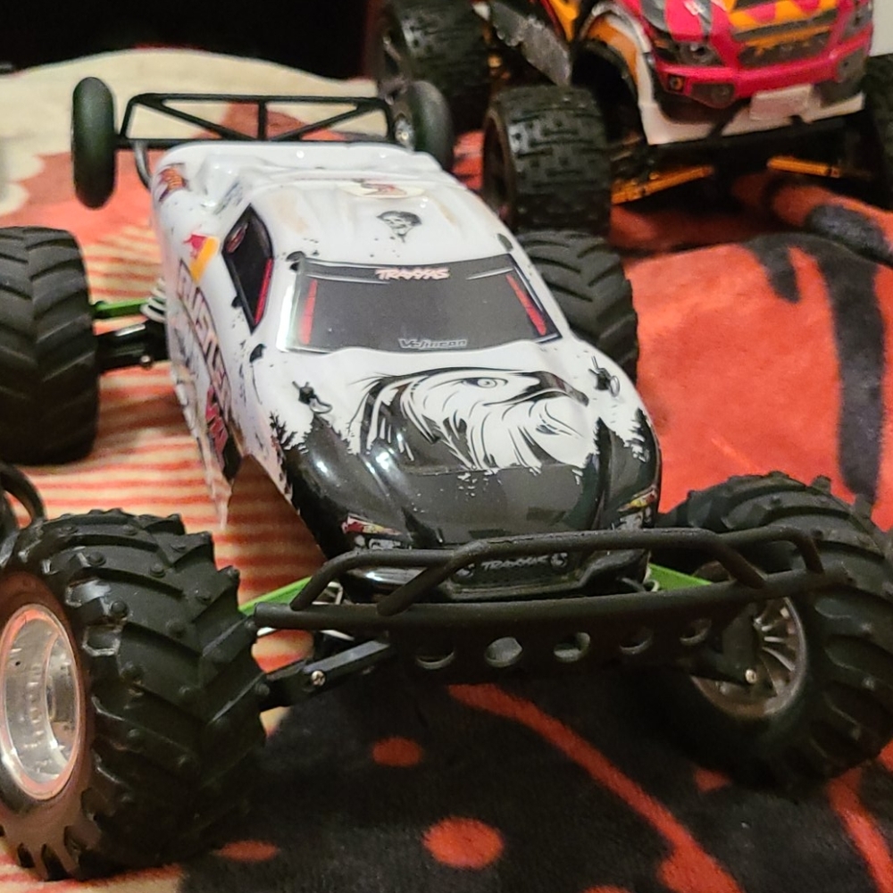 Big Remote Car - image 3